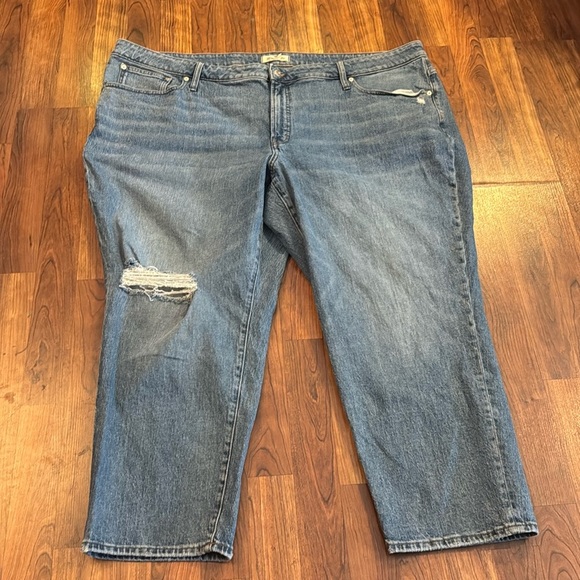 Madewell Denim - Women’s Madewell size 28W mid rise vintage  28 inch inseam
